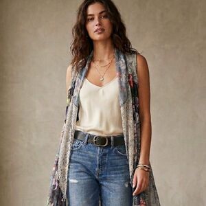 Soft Surroundings Boho Floral Patchwork Lace Crochet Mesh Cardigan Vest One Size